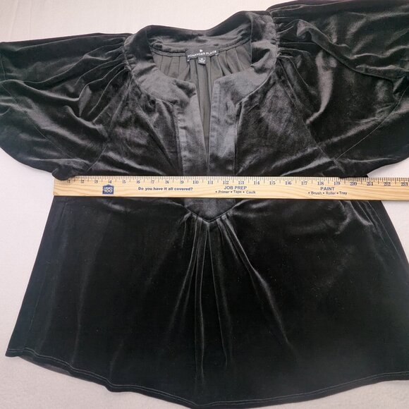 Pomander Place Black Velvet Finley Flutter Sleeve Top Size Medium - Picture 8 of 12
